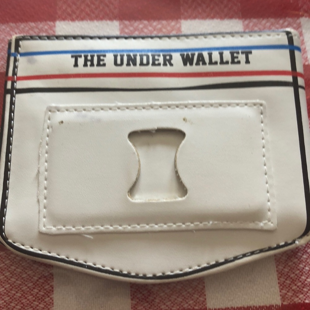 Wallet - Picture 2 of 3